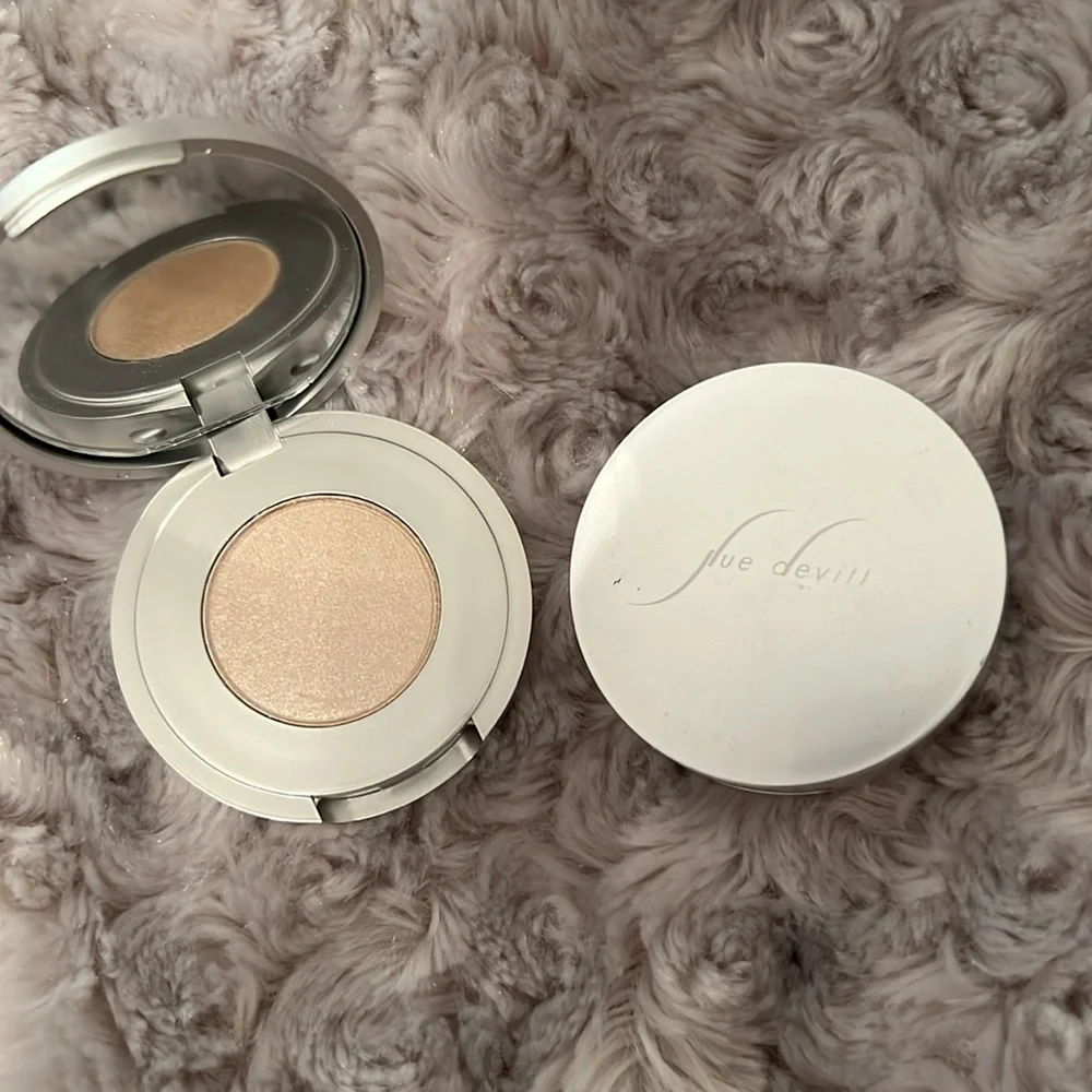 Lot of 2 Sue Devitt Electric Sheen Eyeshadow in Cap Ferrat NWOB